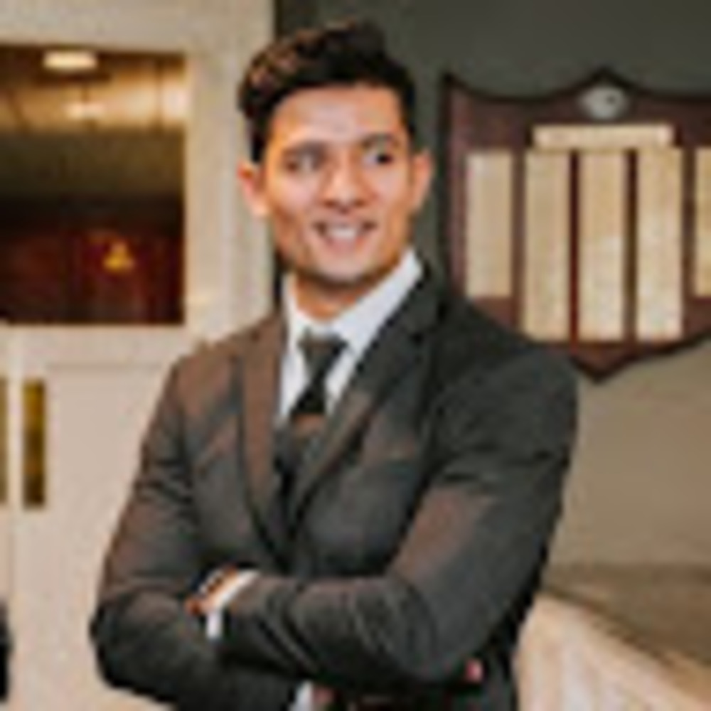 Meet your Posher, Tariq